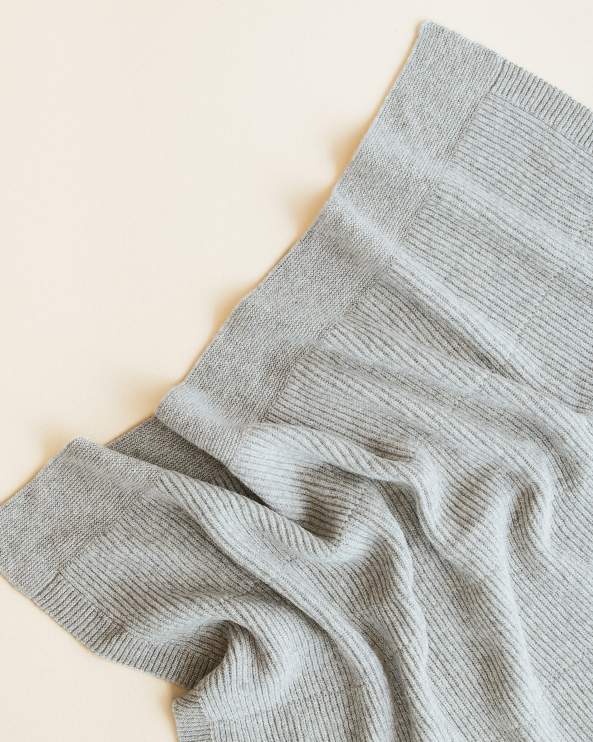 Hvid Blanket Gaston | Soft Grey - Afbeelding 5