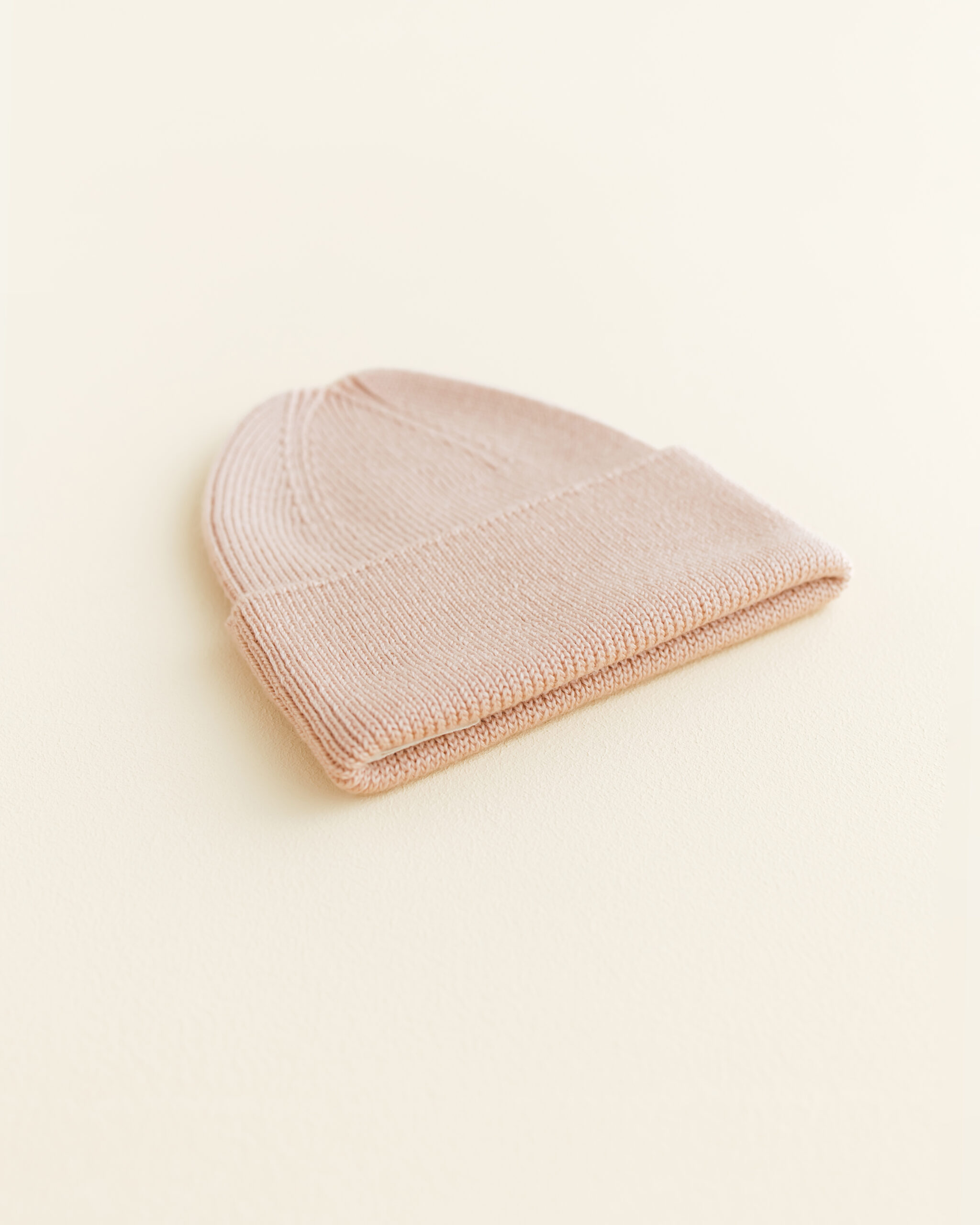 Hvid Beanie Apricot | Newborn (0-6m) - Afbeelding 3