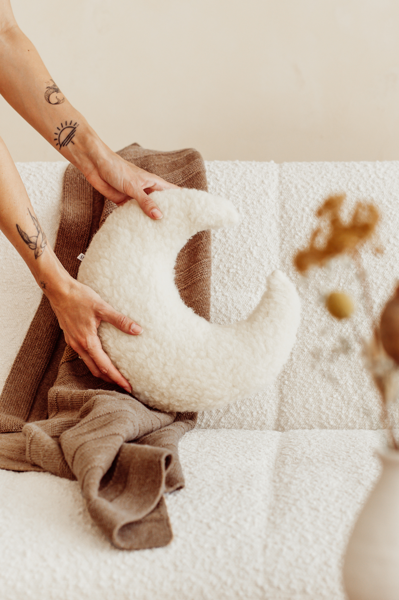 Wollen maan kussen - Afbeelding 2